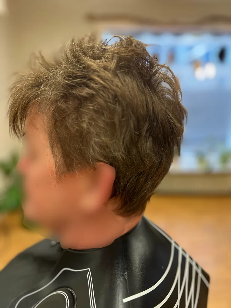 Före: klippning hos Hårverket i Emmaboda